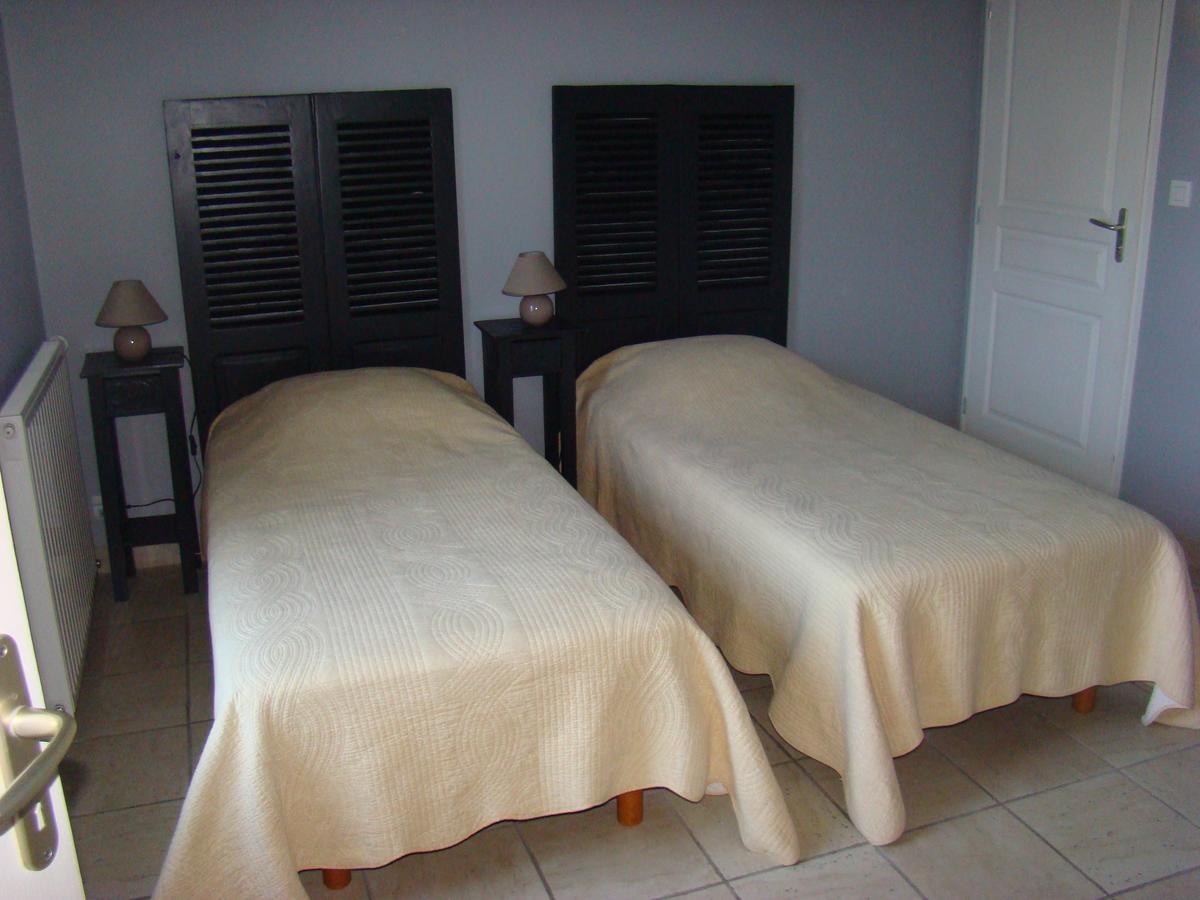 Chambres D'Hotes Les Laitieres Beaurepaire  Екстериор снимка