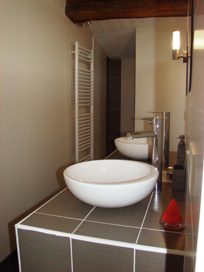 Chambres D'Hotes Les Laitieres Beaurepaire  Екстериор снимка