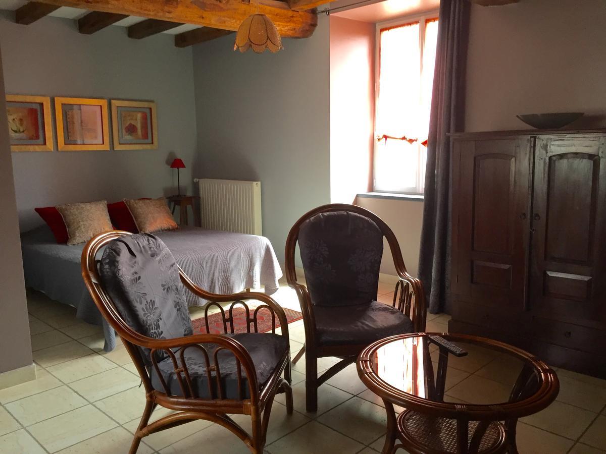 Chambres D'Hotes Les Laitieres Beaurepaire  Екстериор снимка