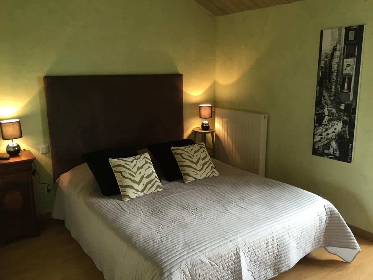 Chambres D'Hotes Les Laitieres Beaurepaire  Екстериор снимка